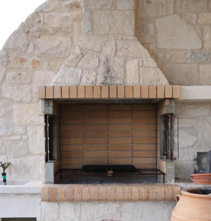 Villa Athina - Irene Country House 依拉佩特拉 外观 照片