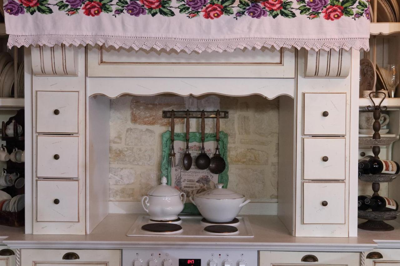 Villa Athina - Irene Country House 依拉佩特拉 外观 照片