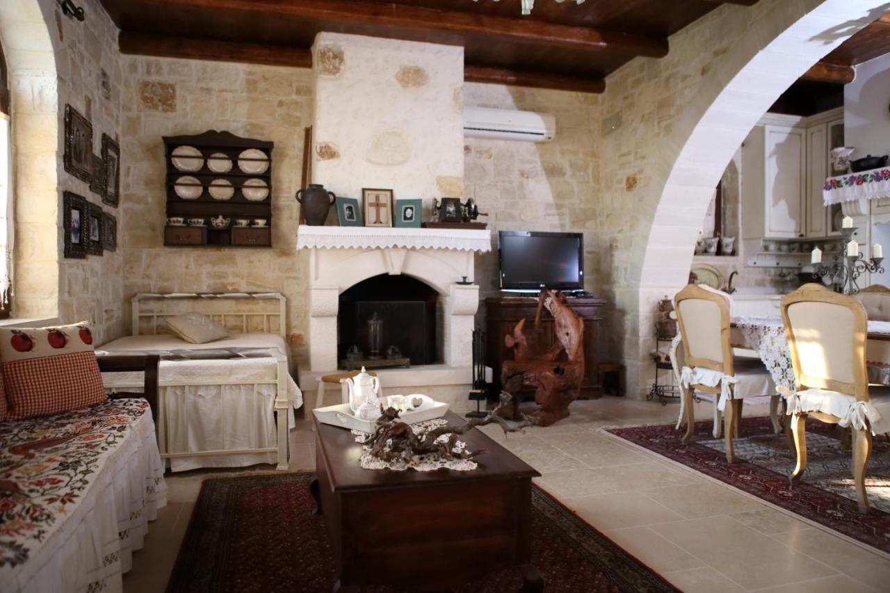 Villa Athina - Irene Country House 依拉佩特拉 外观 照片