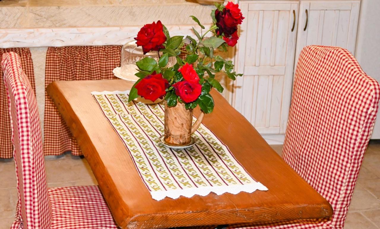 Villa Athina - Irene Country House 依拉佩特拉 外观 照片